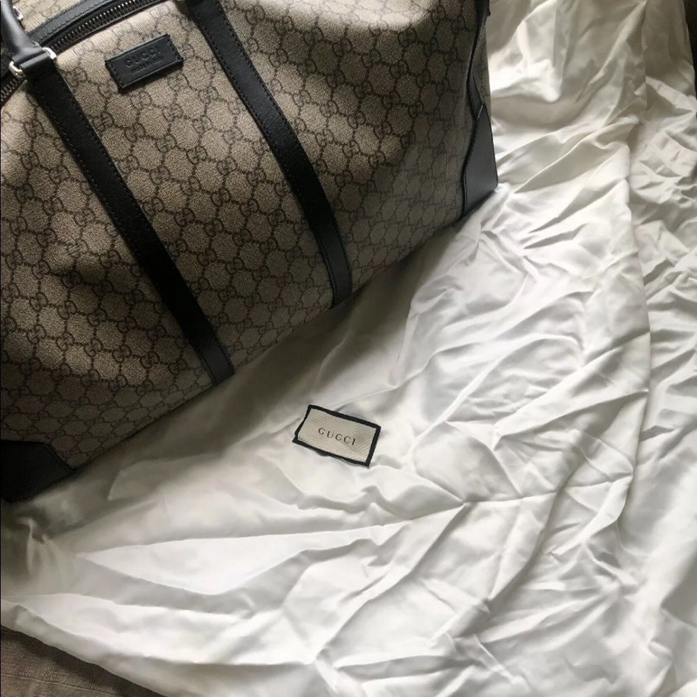 Gucci - Picture 2 of 8
